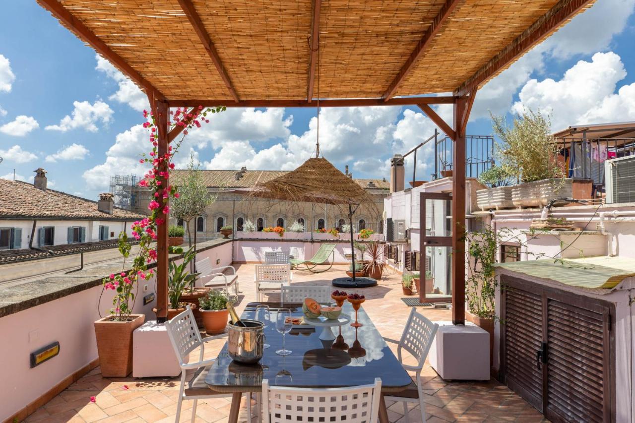 Ferienwohnung Iflat Penthouse In Campo De' Fiori Rom Exterior foto