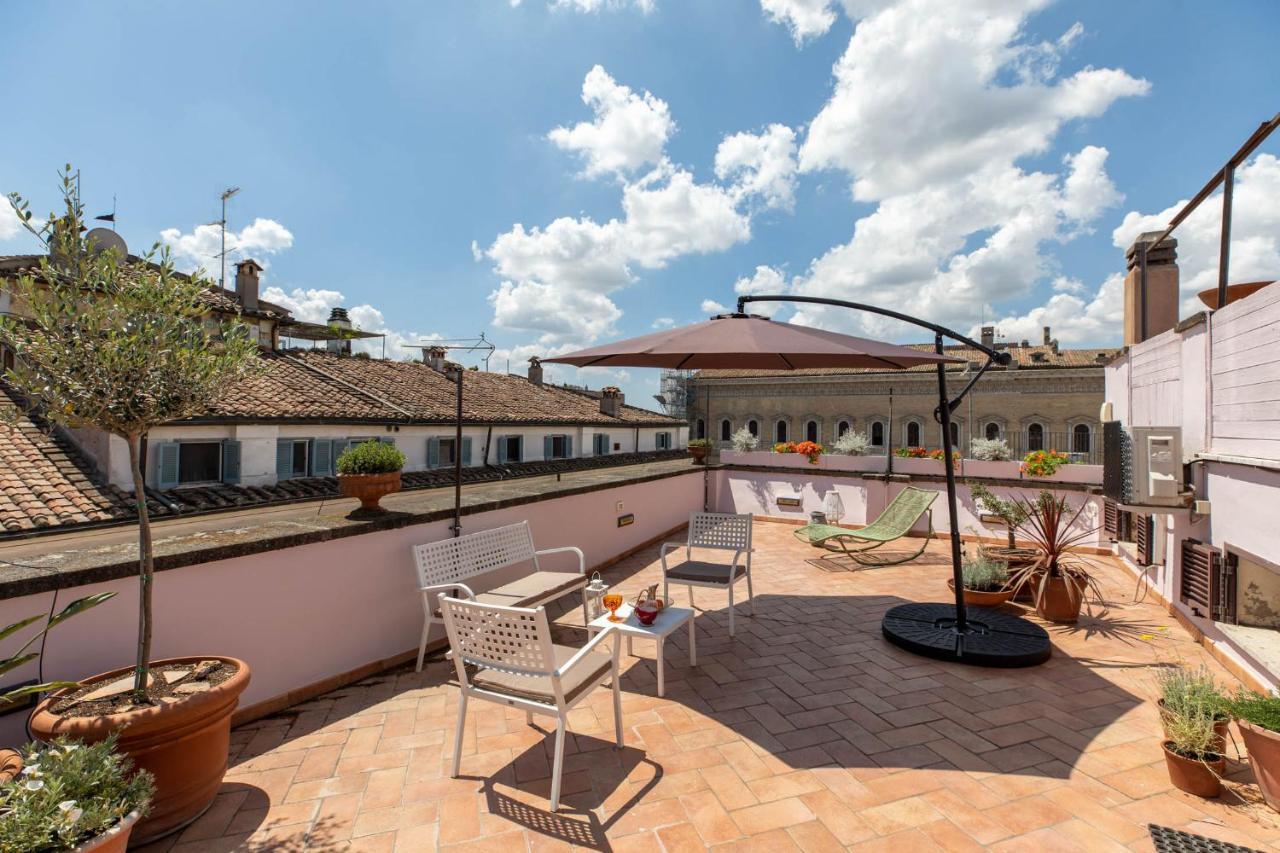 Ferienwohnung Iflat Penthouse In Campo De' Fiori Rom Exterior foto